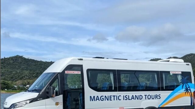 Maggie Comprehensive Tour & Ferry