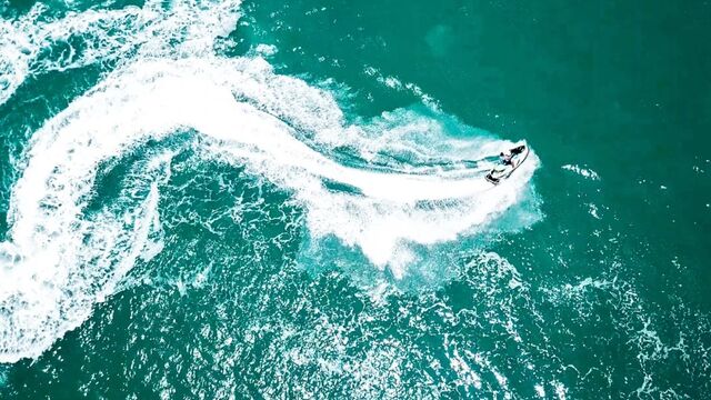 Magnetic Island Jet Ski Hire & Ferry