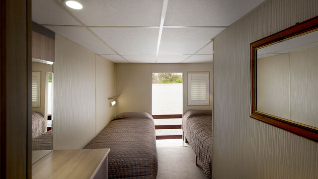 Murray Princess 7 Night Murraylands & Wildlife Cruise - Monday or Friday Departures (Outside Cabin)